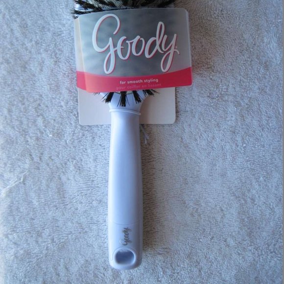 Goody Cushion Hair Brush Smooth Styling Soft Natural Boar Bristles White Plastic - Picture 7 of 7